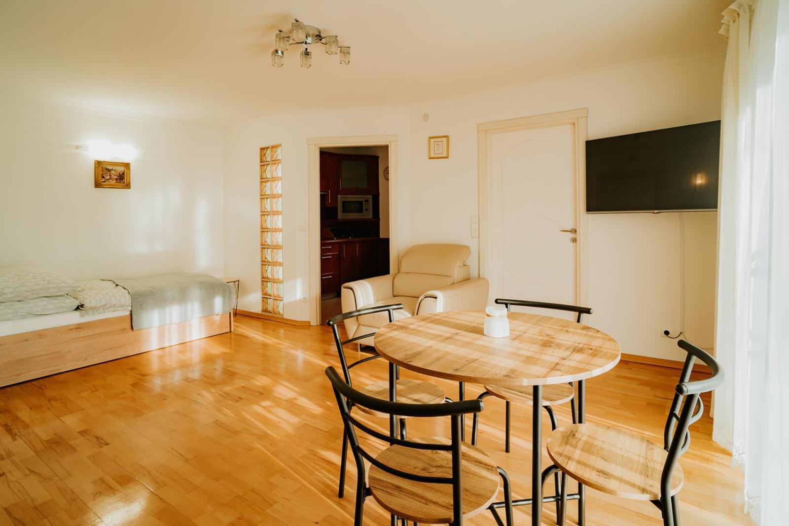 Apartamenty Pod Dzwonkiem Wadowice Eksteriør billede