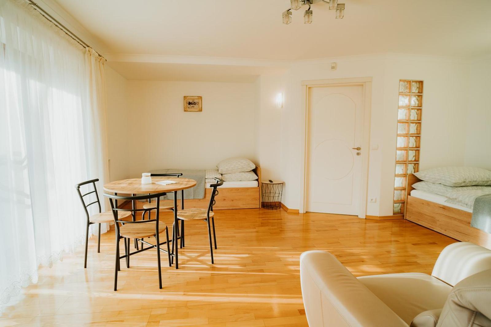 Apartamenty Pod Dzwonkiem Wadowice Eksteriør billede